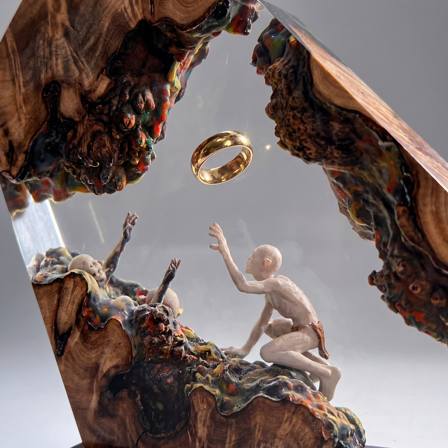 Valorie's Creation | Ring Lamp